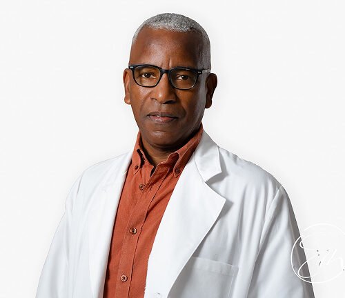 Dr. Martin Plummer