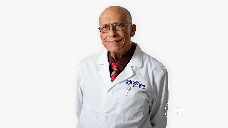 Professor  Esteban Roig Fabre