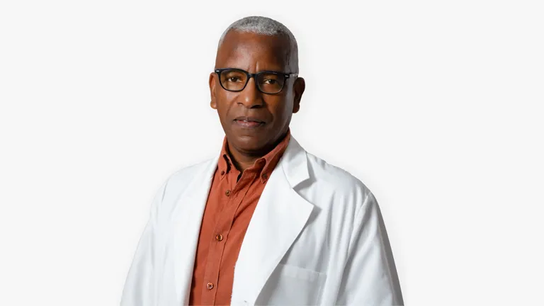 Dr. Martin Plummer